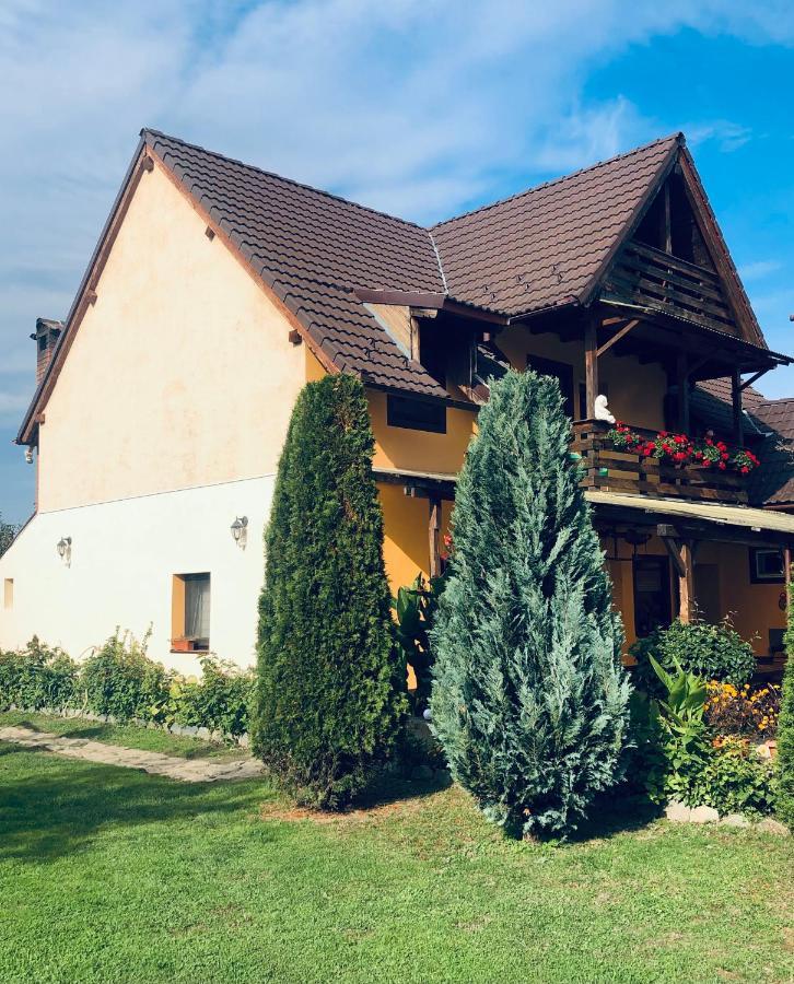 Casa Ardeleneasca Hotell Sebesu de Sus Exteriör bild